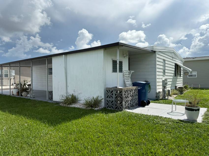 11 Apple Ave a Bradenton, FL Mobile or Manufactured Home for Sale